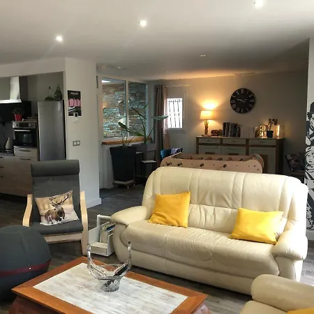 De Gabi Jacuzzi Feriehus *