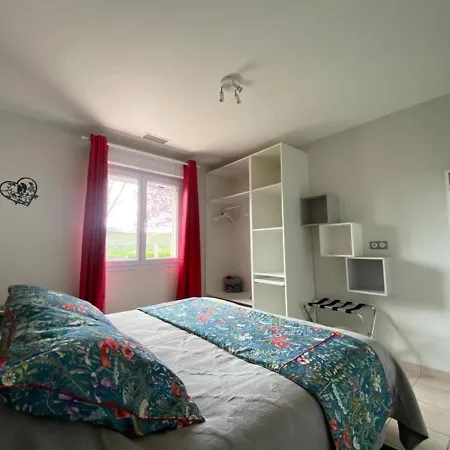 De Gabi Jacuzzi بيت للعطل Pompignan (Tarn-et-Garonne)